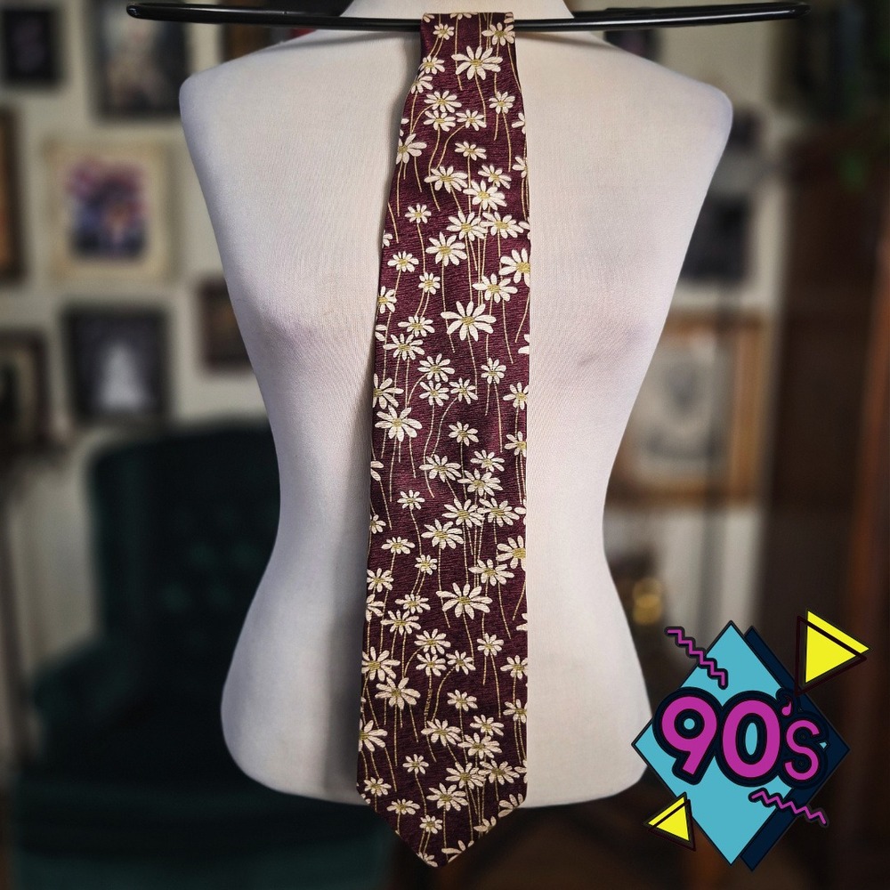 Structure Silk Tie Vintage 90s Mens Burgundy Daisy Floral Print Made in USA New